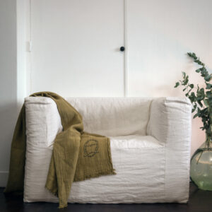 Fauteuil en lin craie CUB SLOW