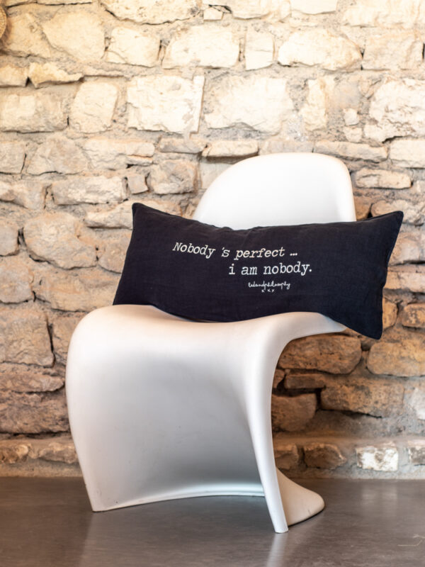 SMOOTHIE - Piscine – Silkscreened Cushion – 30x70cm (Cushioning Included)