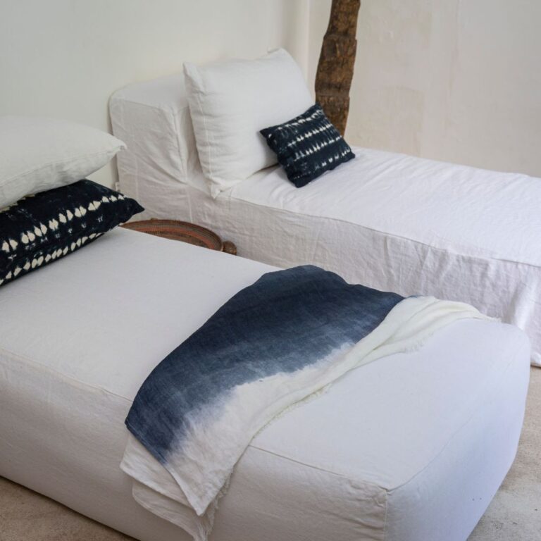 Daybed et méridienne en lin, modèles DAYBED et CHILL - coloris Blanc