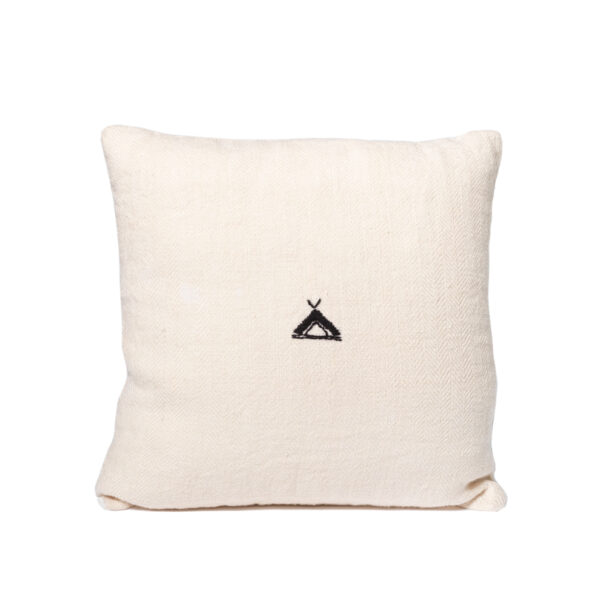 BAO - Craie – Amerindian cushion – 35x35cm (Cushioning Included)