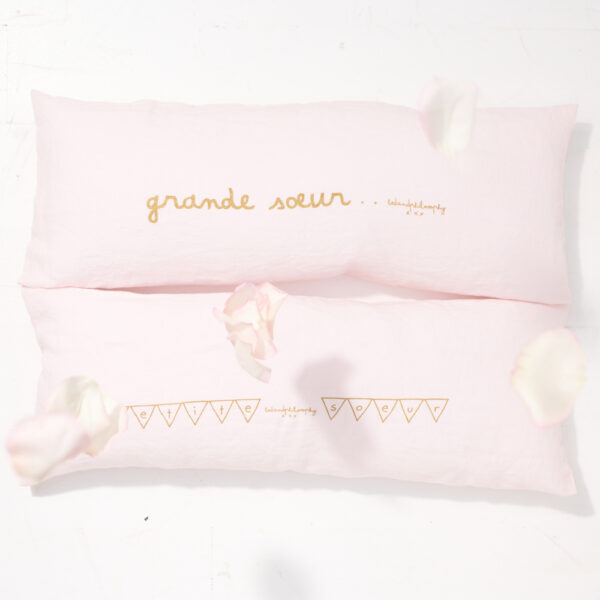 SMOOTHIE LITTLE SISTER - Shamalo – Silkscreen Cushion – 30x70cm (Cushioning Included)