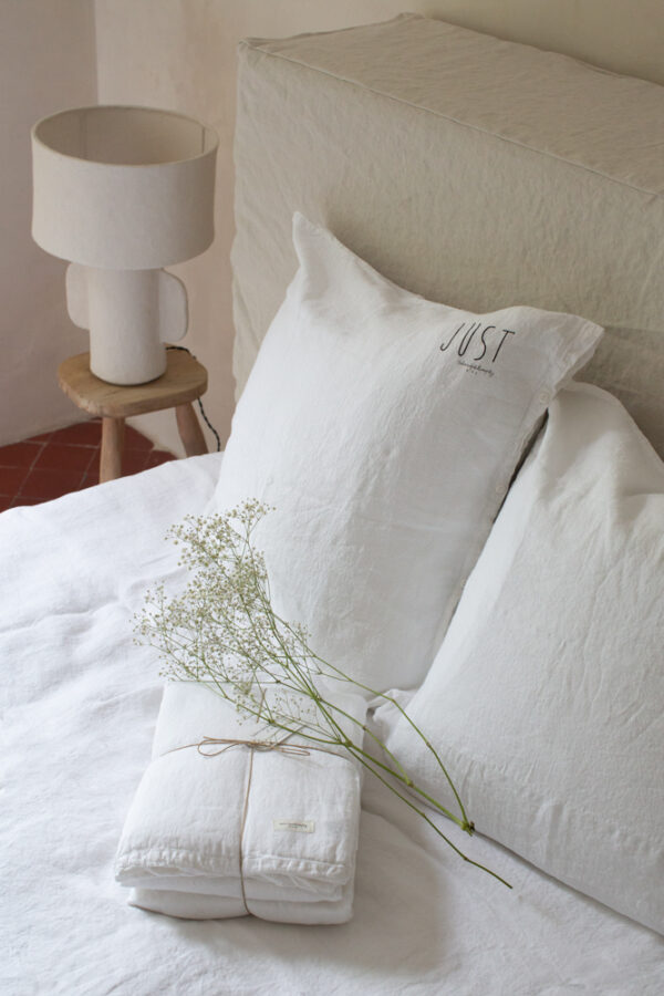 LOU - Blanc - Wedding Cushion Pair - 65x65cm (Cushioning Included)