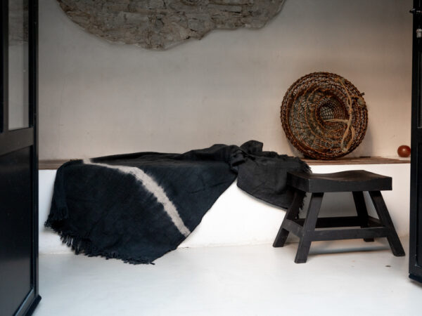 TABATHA – Noir - Tie And Dye Plaid - 150x180cm
