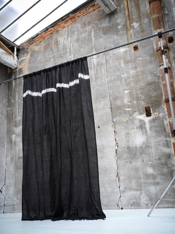 TAHAR – Noir - Tie And Dye Curtain – 175x280cm