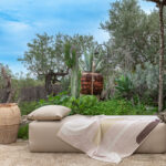 AMBIANCE-SUNSET-Nude-DAYBED-OUTDOOR-Sable-Bed and Philosophy 64- Frenchie CRISTOGATIN