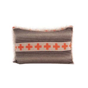 Coussin SALLY bi-matières à poils longs