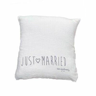 Coussin en lin blanc mariage Just Married