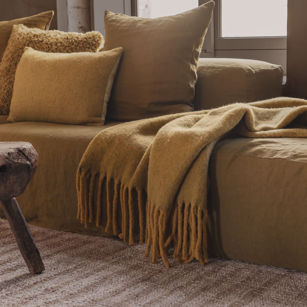 Plaid frangé en laine 2 Plaid frangé en laine – Image 2