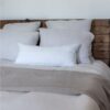 Coussin en lin avec broderie faite-main – Image 2
