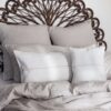 Coussin en lin avec broderie artisanale SMOOTHIEB Milk