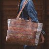 Sac tri-matière, motif tissage multicolor, TRESOR, coloris Brazil, Thème Casa Rio, face rouge, zoom détail