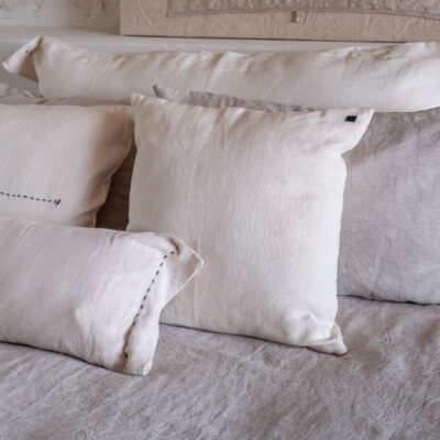 Coussin en lin surpiqures contrastées coloris Songe