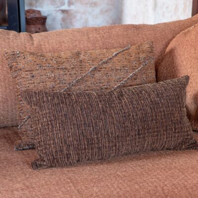 Alternative view of Coussin bi-face en velours 30x60 cm