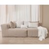 Coussins en lin HECTOR 40x60cm, HORACE 50x50cm, HYPOLITE 25x40cm, coloris WHITE, thème HANDMADE, avec coussin CROSS et plaid COMEBACK en lin, coloris Snowy, thème FARM LIFE, sur canapé en lin coloris Naturel, ligne SLOW, module d'angle COIN et chauffeuse SOLO