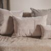 Coussins en velours côtelé coloris Ivory, thème Handmade