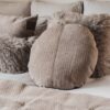 Coussin en fausse fourrure 50x50 cm 10 Coussin en fausse fourrure 50x50 cm – Image 4