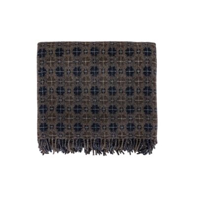 Plaid en laine finition frangée