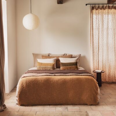 Alternative view of Coussin en coton tufté