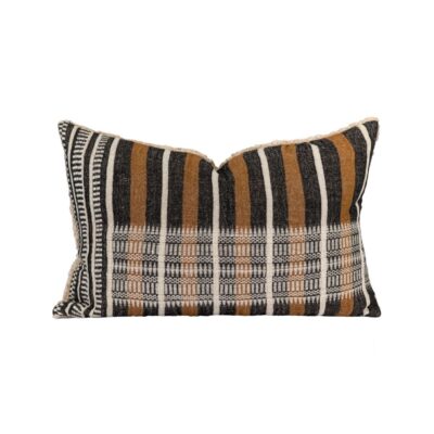 Décoration et linge de maison : pourquoi privilégier des matières naturelles ? 20 Coussin bi-face avec laine 40 x 60 cm